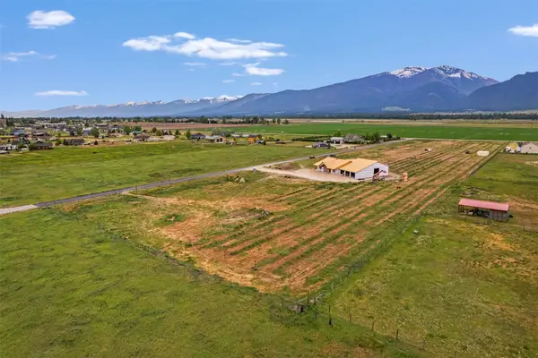 394 Lonesome Pine Trail, Stevensville, MT 59870