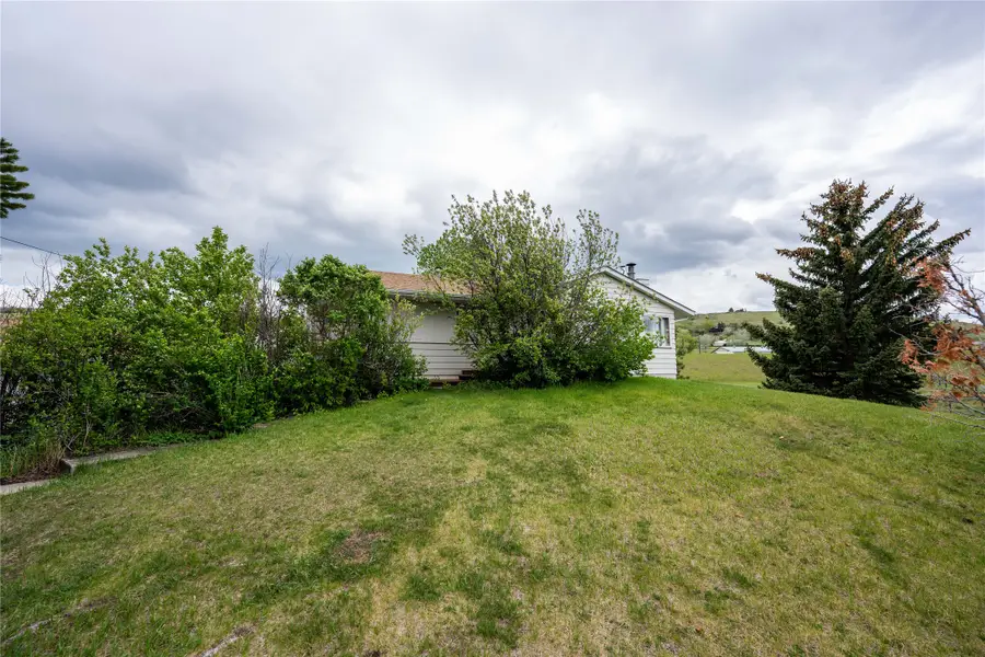 2500 5th Avenue Sw, Great Falls, MT 59404 - #3