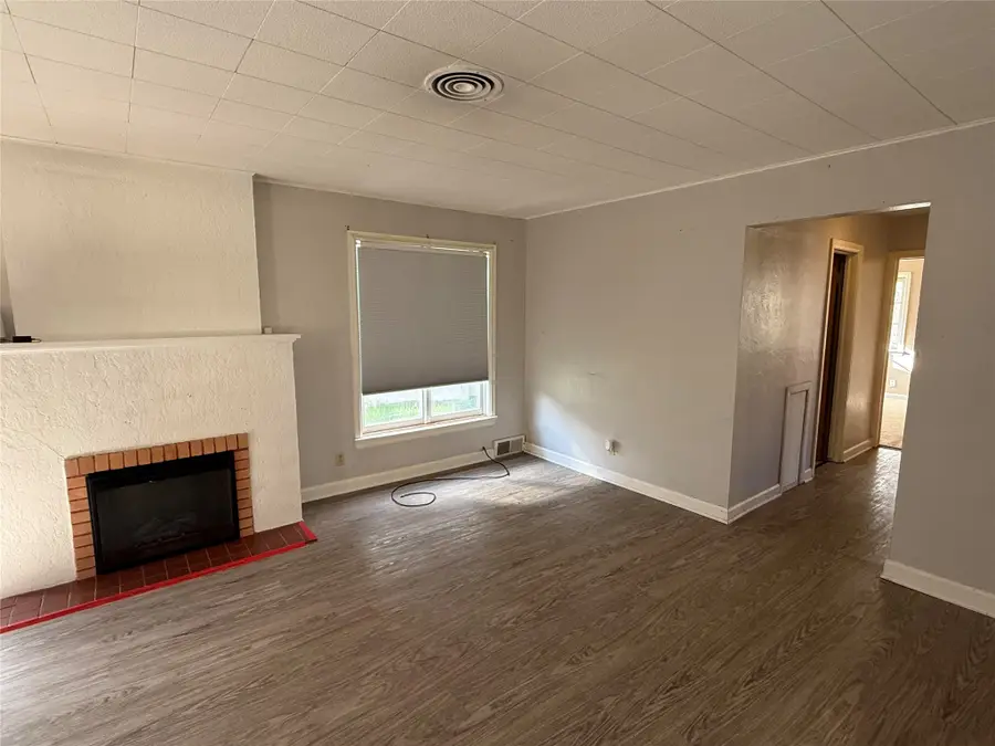320 2nd Street S, Shelby, MT 59474 - #3