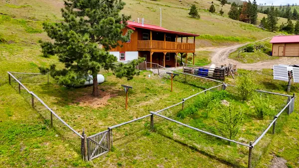 407 Mclaughlin Creek Road, Paradise, MT 59856