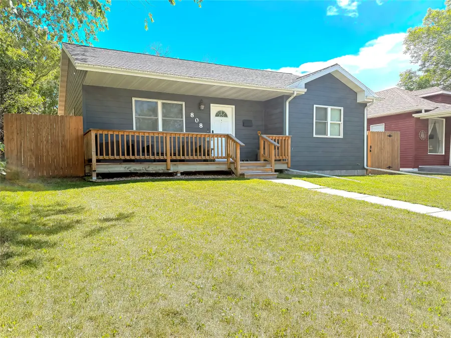 808 7th Avenue S, Great Falls, MT 59405 - #2