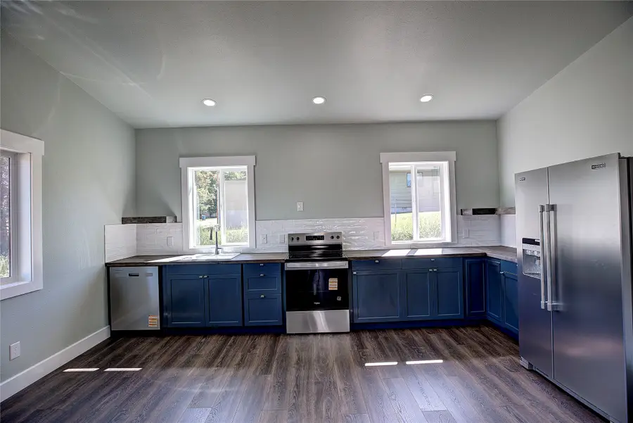 608 13th Avenue E, Polson, MT 59860 - #3