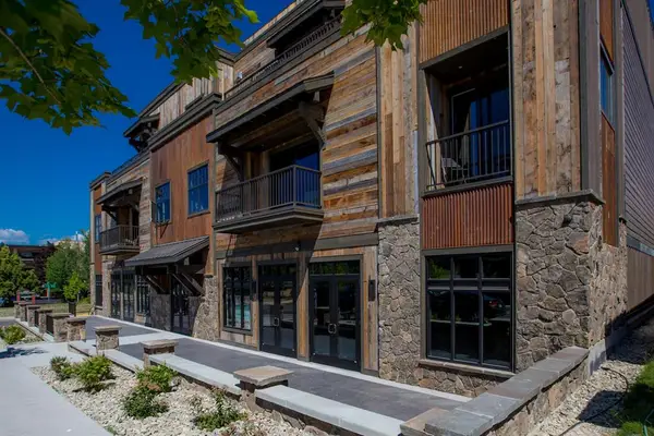 214 E 2nd Street #207, Whitefish, MT 59937