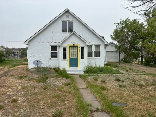 415 3rd Street S, Sunburst, MT 59482