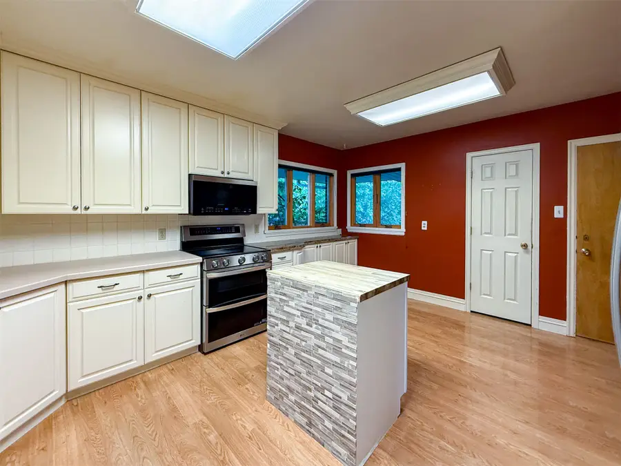 3200 3rd Avenue S, Great Falls, MT 59405 - #2