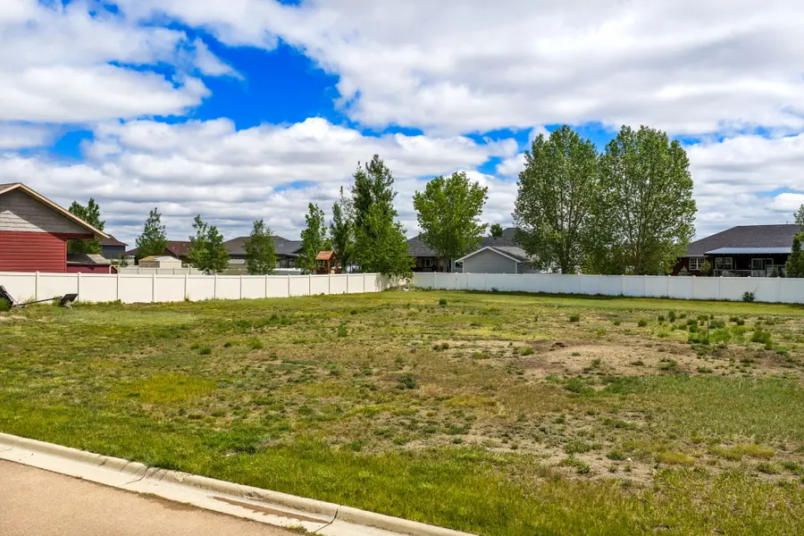 4605 11th Street Ne, Great Falls, MT 59404 - #2