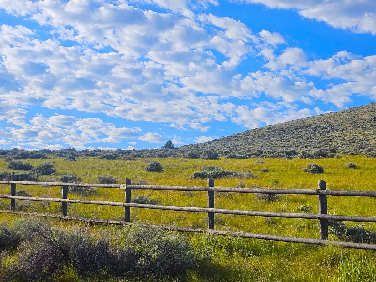 1123 and 1145 Corvallis Hills Drive, Corvallis, MT 59828 - #1