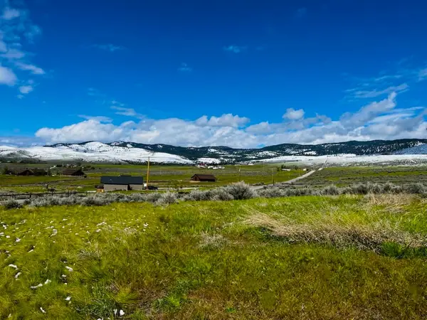 1123 and 1145 Corvallis Hills Drive, Corvallis, MT 59828