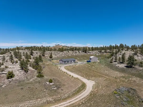 4 N Moonlight Drive, Roundup, MT 59072