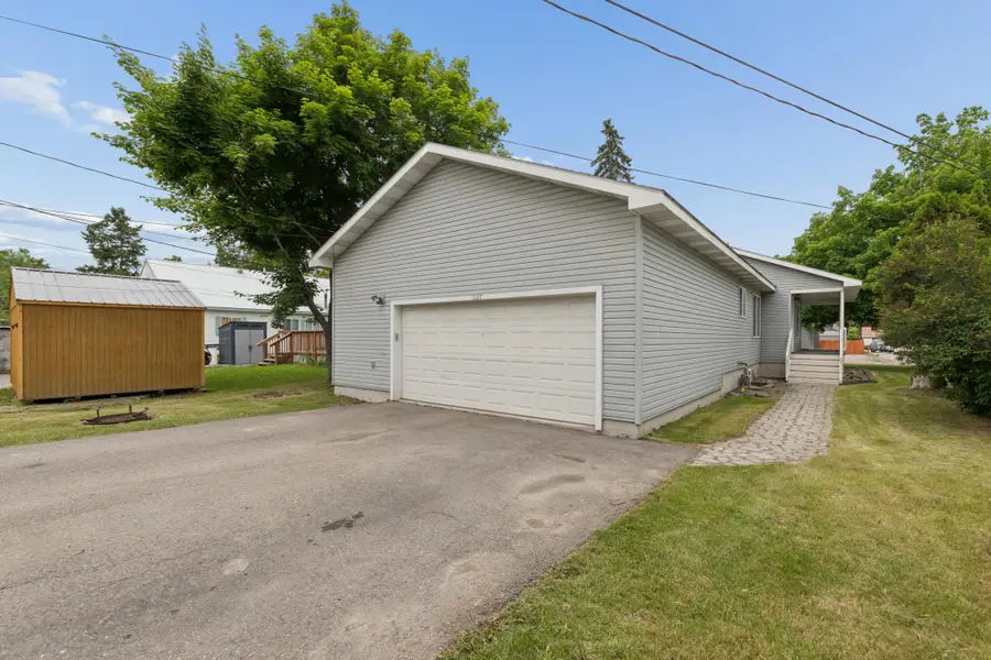 1027 5th Avenue W, Kalispell, MT 59901 - #3