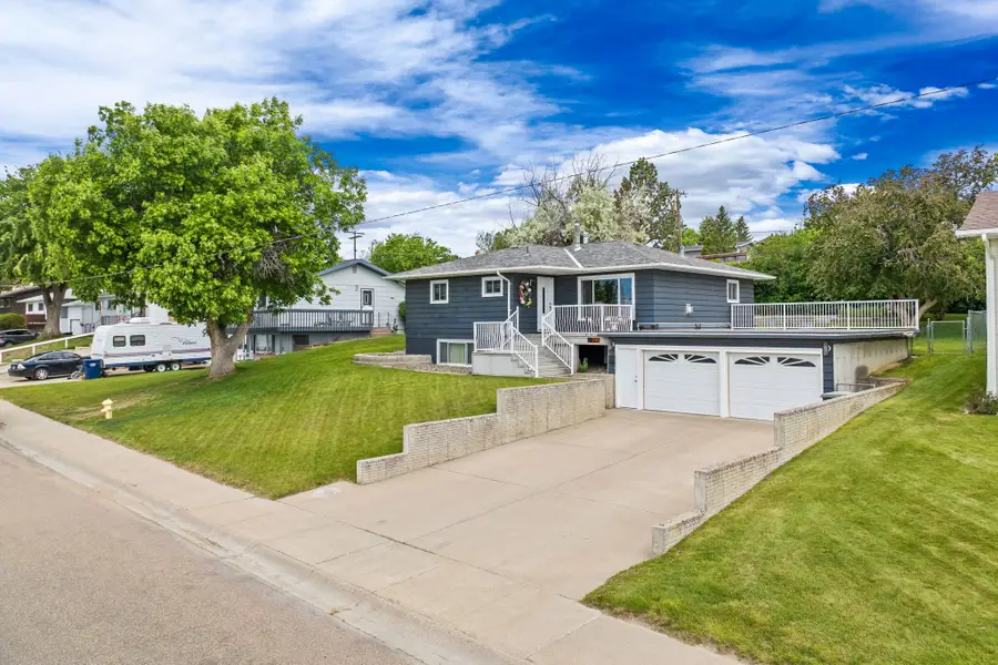 725 32nd Avenue Ne, Great Falls, MT 59404 - #2