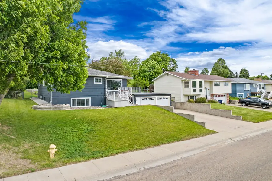 725 32nd Avenue Ne, Great Falls, MT 59404 - #3