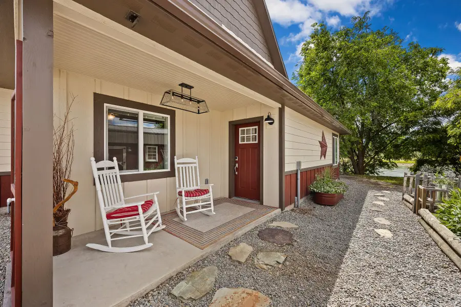 317 E Stanton Street, Plains, MT 59859 - #2