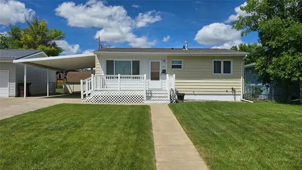 521 25th Avenue Ne, Great Falls, MT 59404