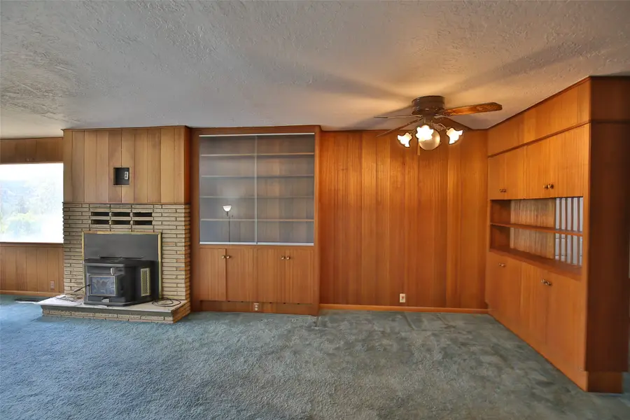 306 Gallatin Street N, Thompson Falls, MT 59873 - #3