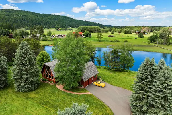 1160 Swan Horseshoe Drive, Bigfork, MT 59911