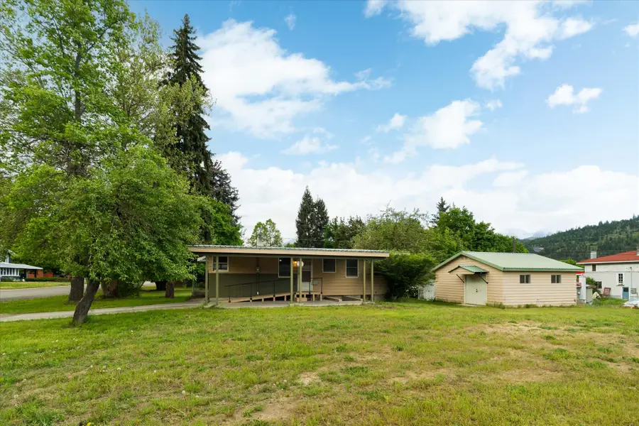 209 E Mineral Avenue, Troy, MT 59935 - #3