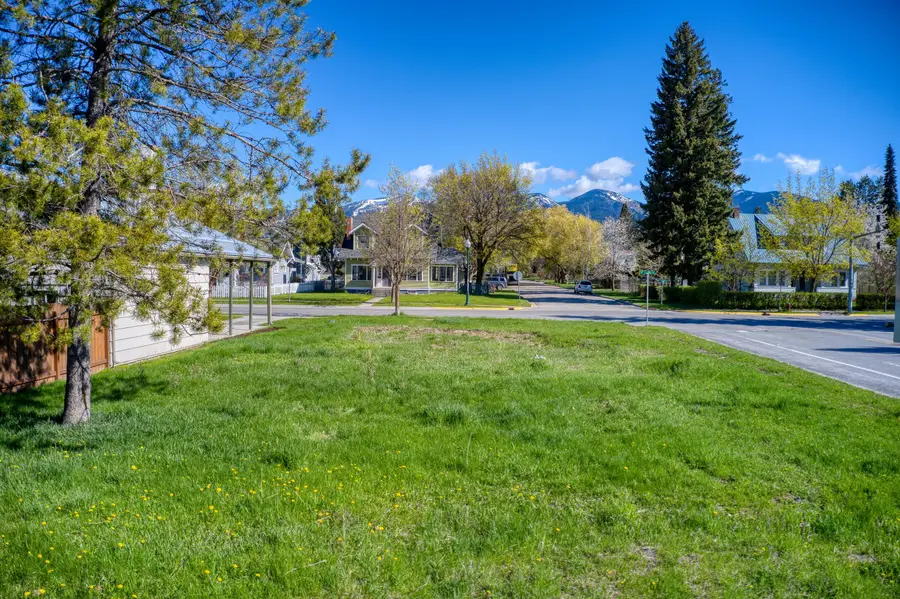1049 E 2nd Street, Whitefish, MT 59937 - #2