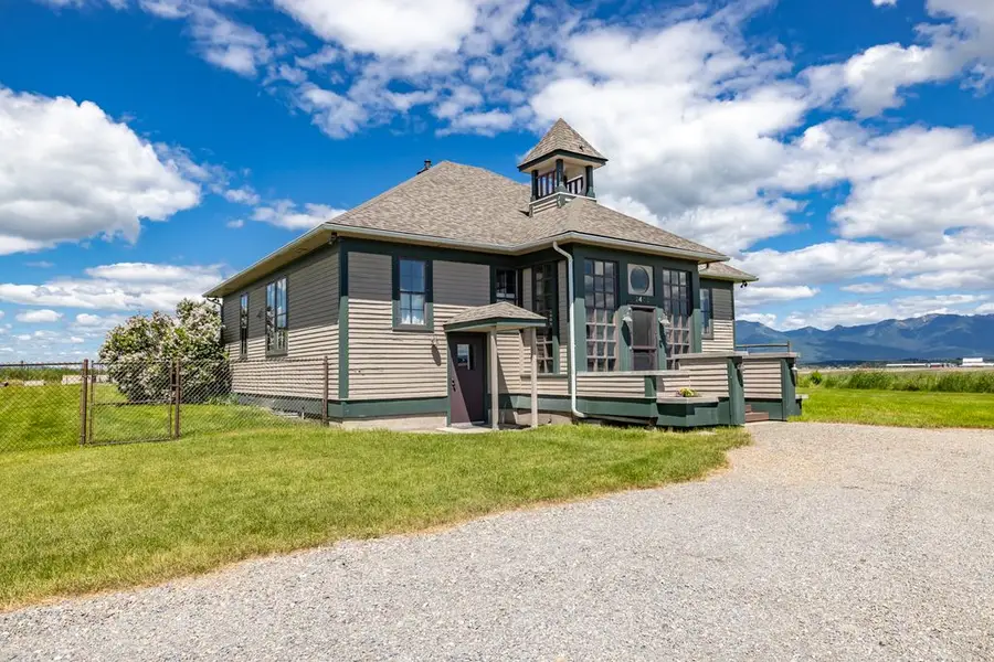 2405 Lower Valley Road, Kalispell, MT 59901 - #2