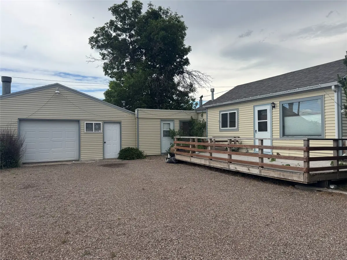 1525 7th Street S, Great Falls, MT 59405 - #1