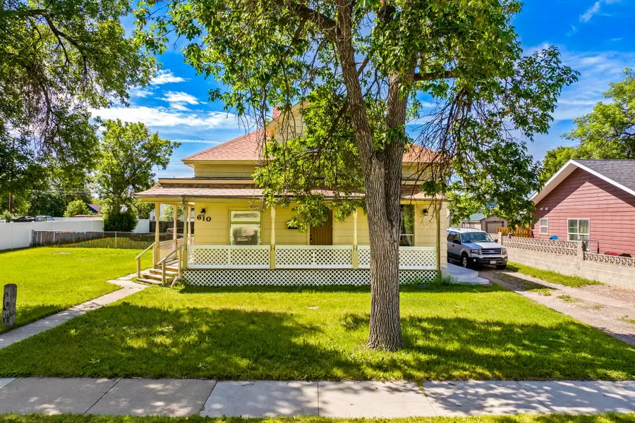 610 8th Avenue S, Great Falls, MT 59405 - #2