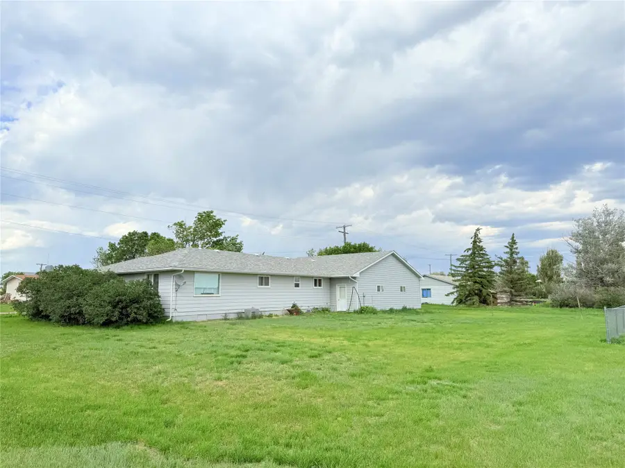 608 1st Street, Hingham, MT 59528 - #3