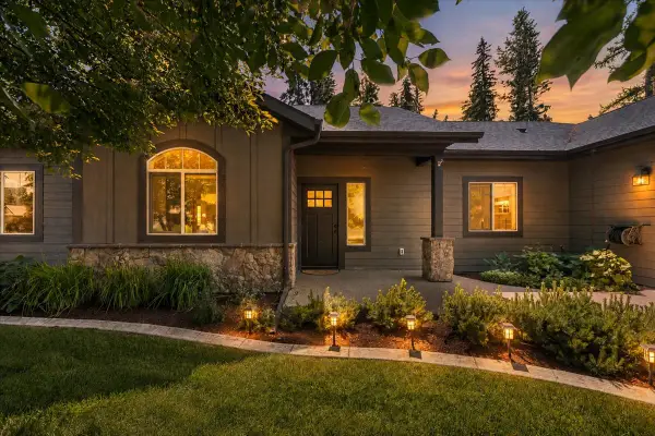 477 Soaring Pines Trail, Kalispell, MT 59901