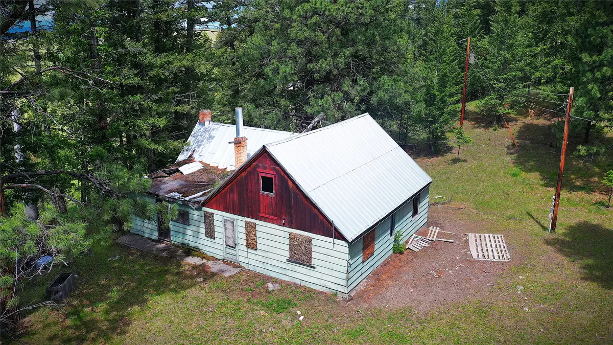 6642 Us Highway 93 N, Eureka, MT 59917 - #1