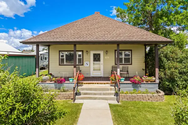 101 4th Avenue S, Stanford, MT 59479