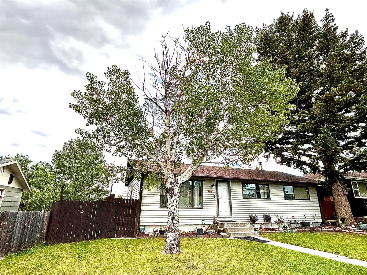 417 Raymond Street, Helena, MT 59601 - #1