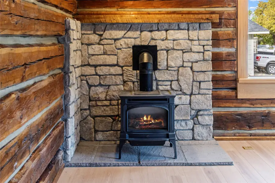 826 11th Street E, Kalispell, MT 59901 - #3