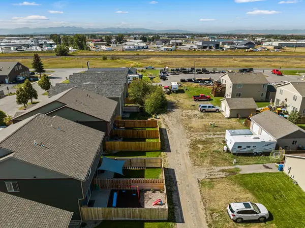 97 9th Street #A, Belgrade, MT 59714