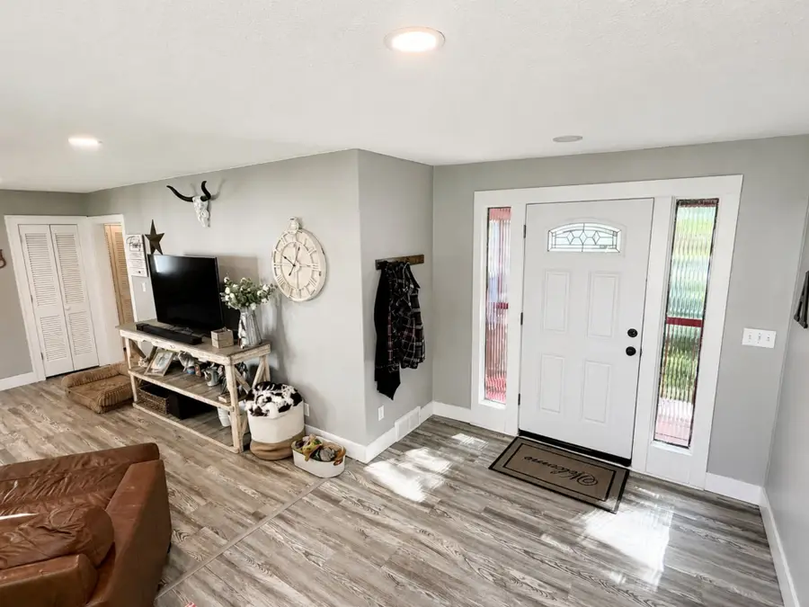3021 1st Avenue N, Great Falls, MT 59401 - #3