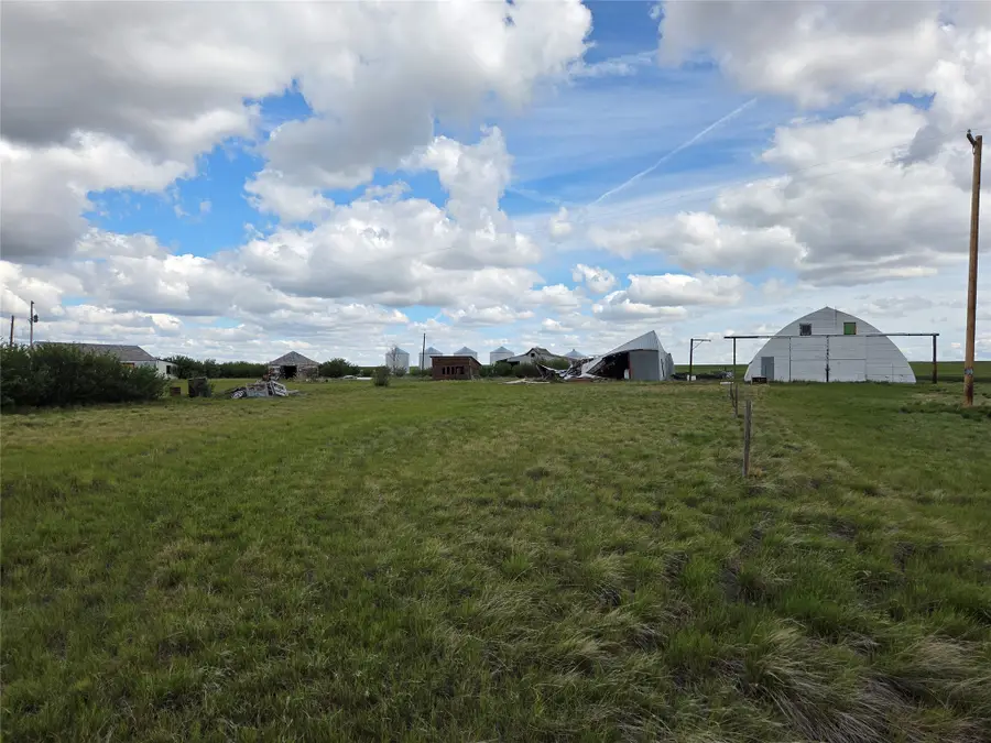 390 W Comwell Road, Brady, MT 59416 - #2