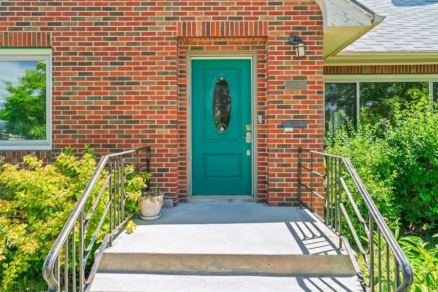 1037 N Ewing Street, Helena, MT 59601 - #3