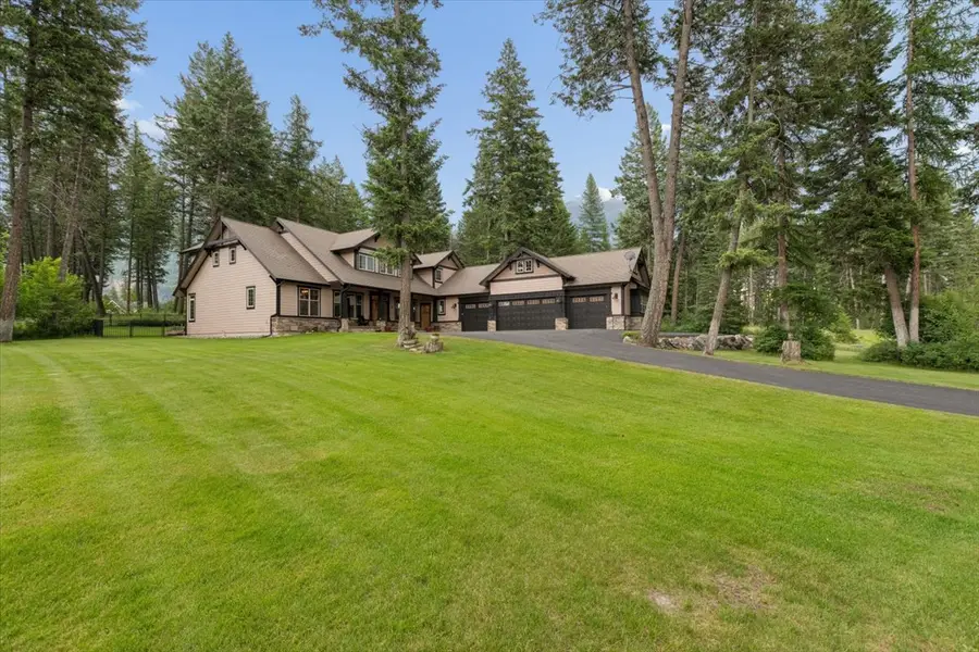 19 Ridgeway Court, Columbia Falls, MT 59912 - #2