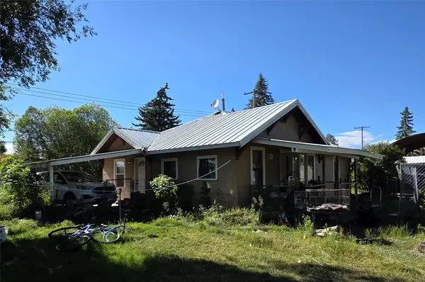 42419 3rd Avenue E, Pablo, MT 59855