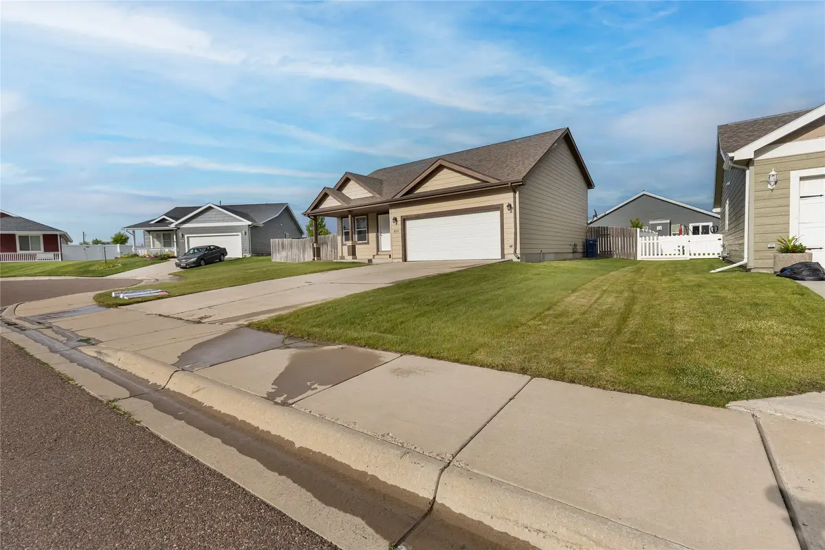 805 48th Street N, Great Falls, MT 59405 - #1