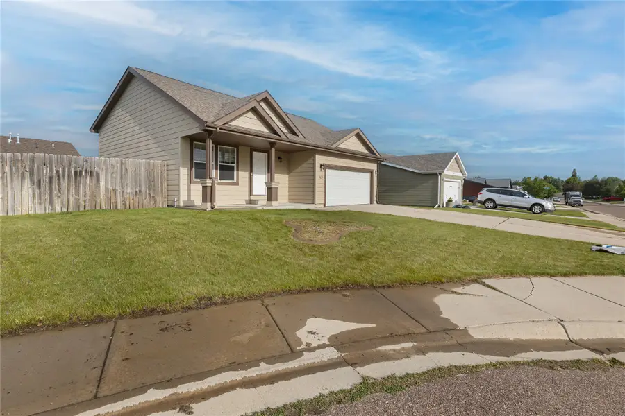 805 48th Street N, Great Falls, MT 59405 - #2