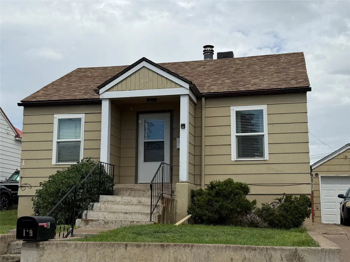 19 1st Street S, Shelby, MT 59474 - #1
