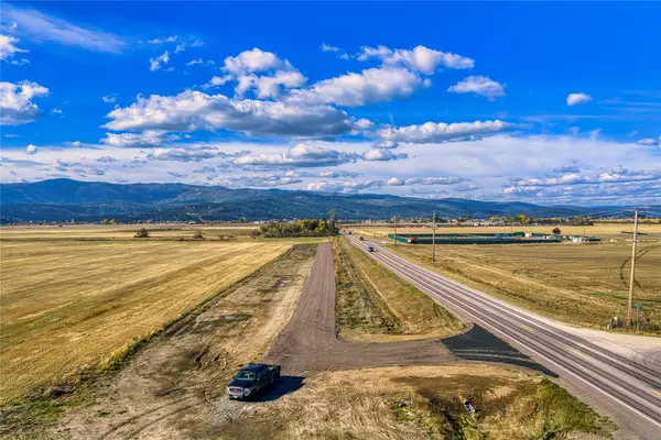 1164 Mt Hwy 82, Somers, MT 59932