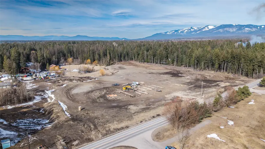 330 Meadow Lake Boulevard, Columbia Falls, MT 59912 - #2