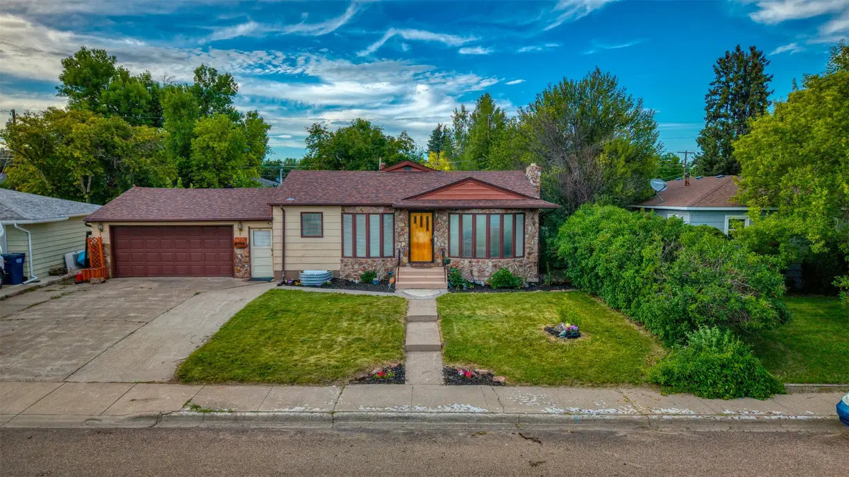 205 18th Avenue Nw, Great Falls, MT 59404 - #1