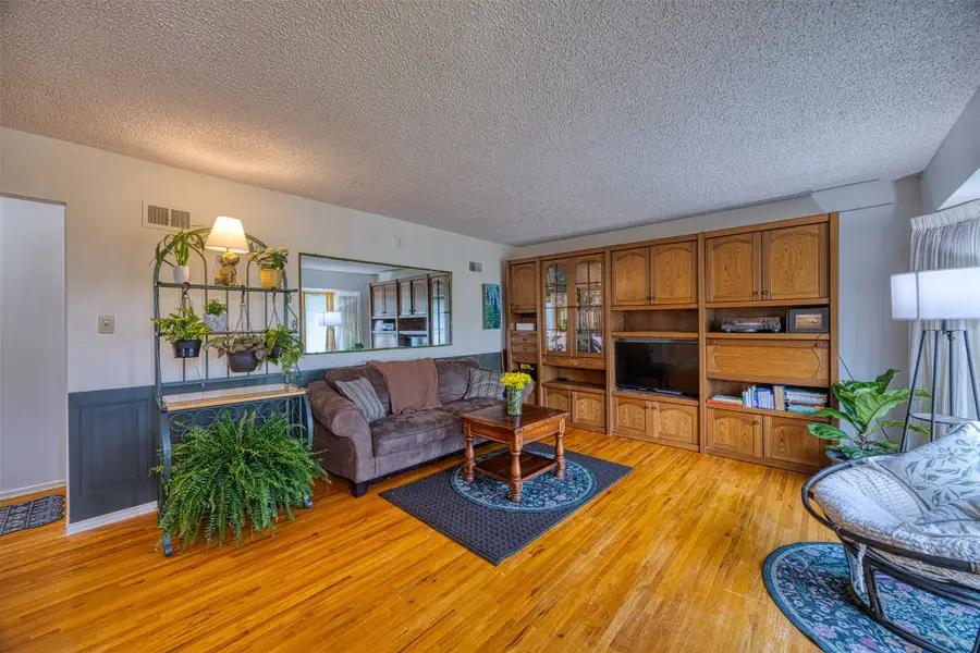 205 18th Avenue Nw, Great Falls, MT 59404 - #3
