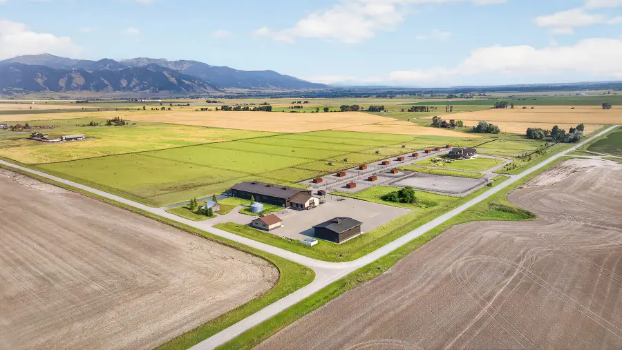 3060 Hamilton Road, Belgrade, MT 59714 - #3