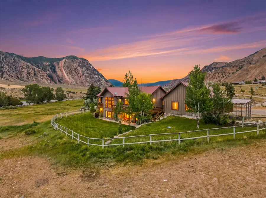 521 Us Highway 89 S, Gardiner, MT 59030 - #3