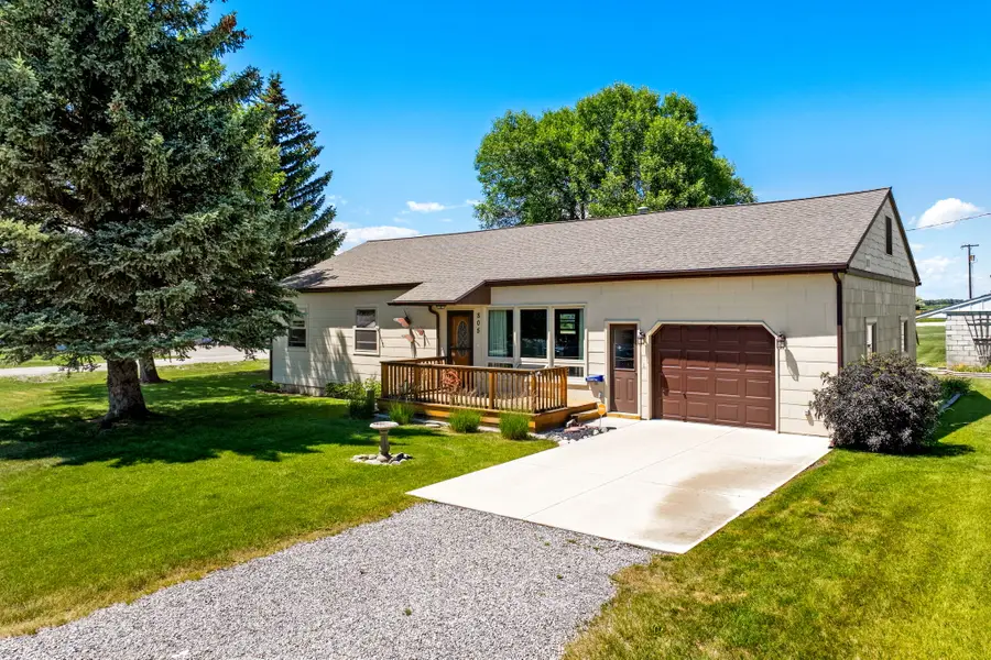 805 2nd Street Ne, Choteau, MT 59422 - #2