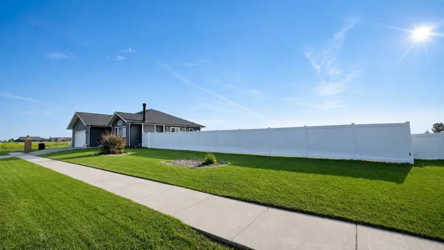 4404 12th Street Ne, Great Falls, MT 59404 - #3