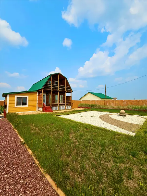 324 Oak Street, Sweet Grass, MT 59484