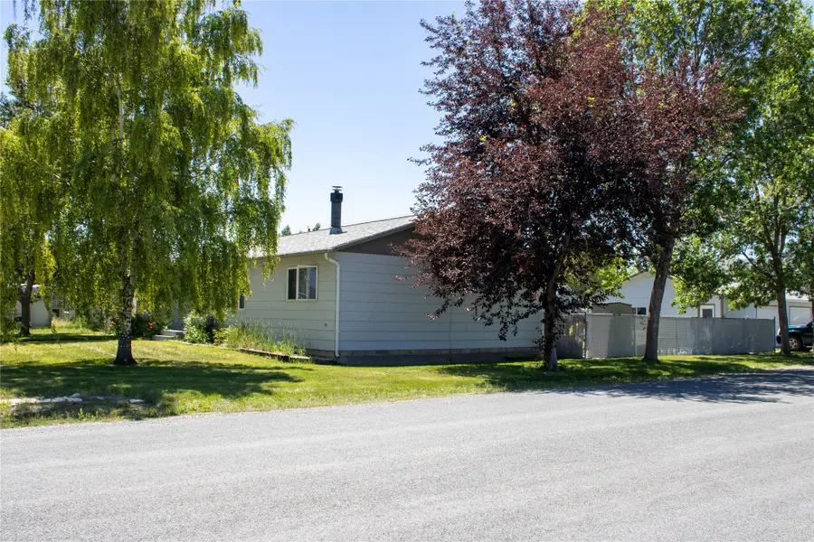 313 N Cherry Street, Townsend, MT 59644 - #2